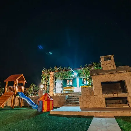 Zen Imotski Feriehus *