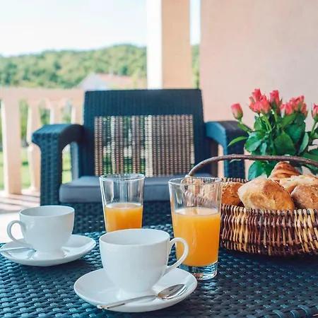 Zen Imotski Feriehus *