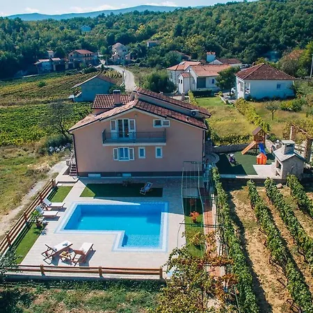 Feriehus Zen Imotski *