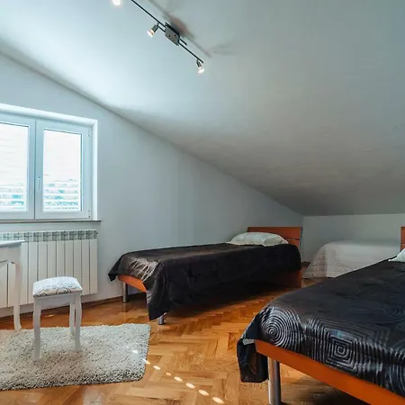 Feriehus Zen Imotski Zmijavci