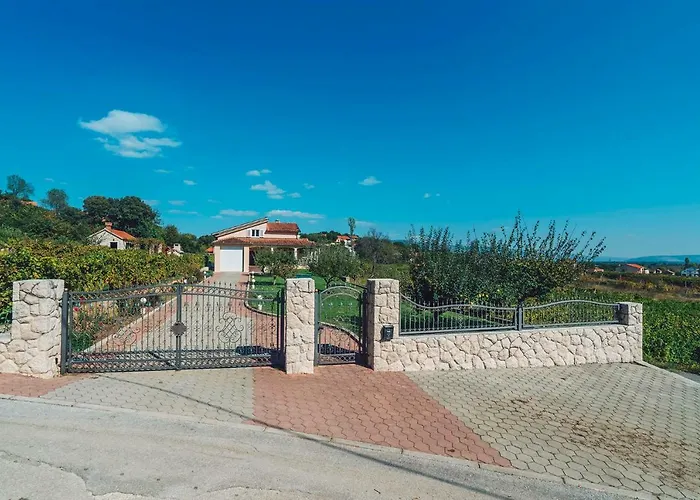 Zen Imotski Feriehus Zmijavci
